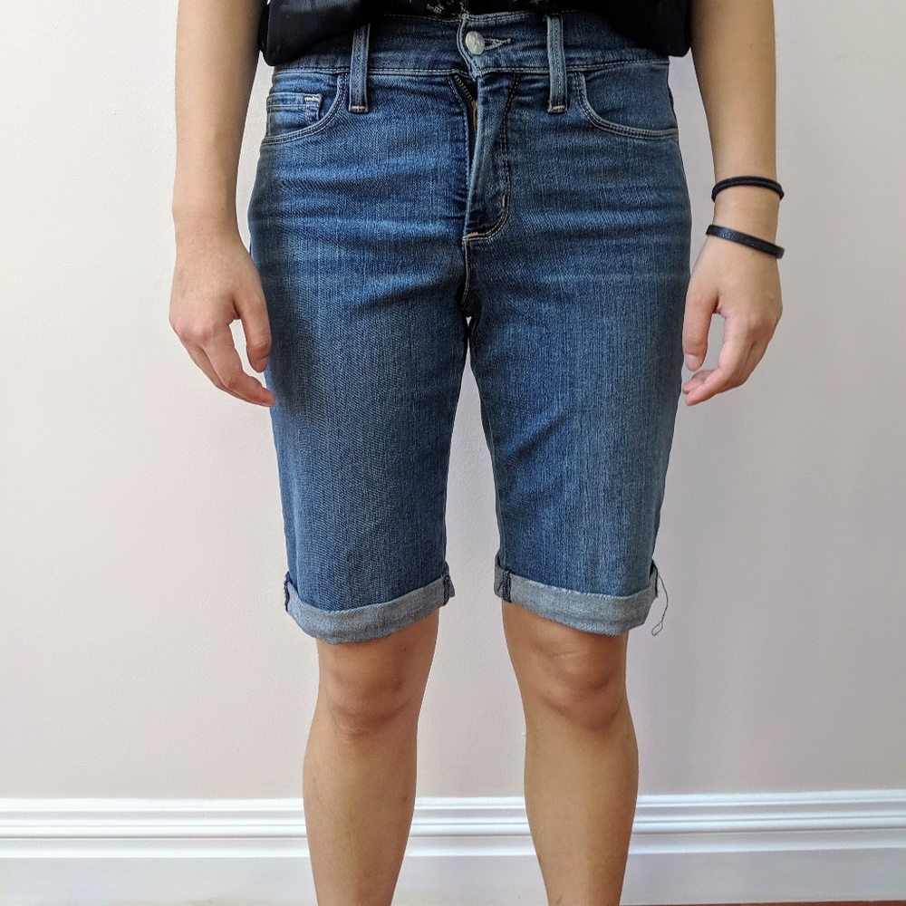 NWT NYDJ Bermuda Shorts